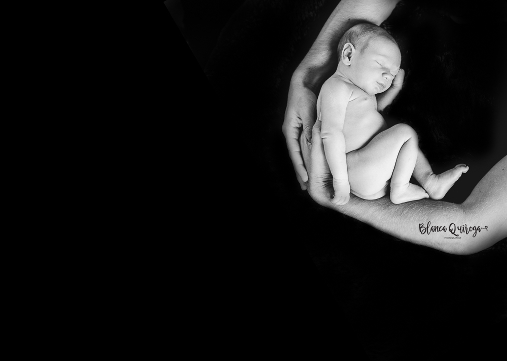 Blanca Quirofa. Fotografo recien nacido, bebe, niños y familias en Sevilla.