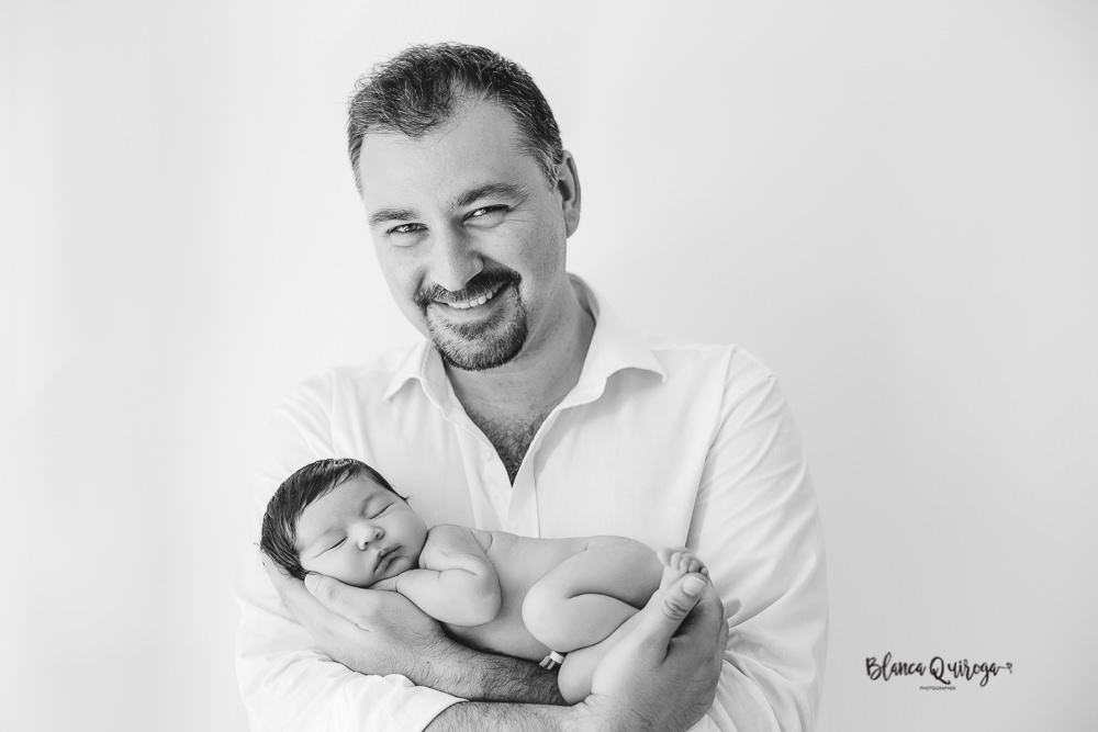 Blanca Quiroga Fotografo regine nacido, bebe y newborn en Sevilla