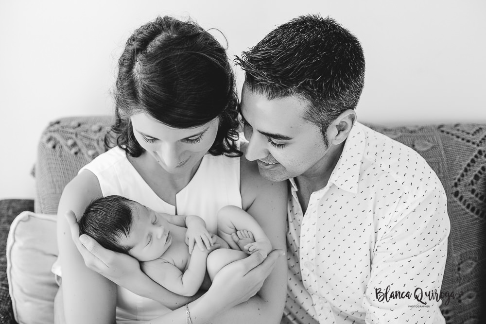 Blanca Quiroga. Estudio fotografia Newborn, bebe, recién nacido en Sevilla
