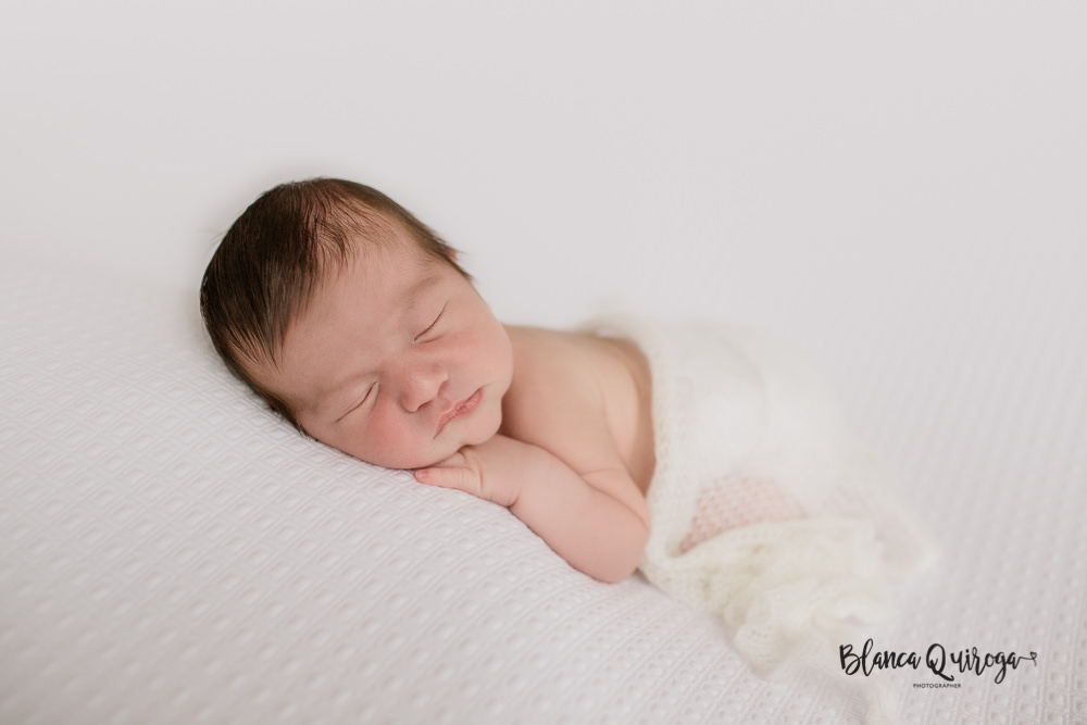 Blanca Quiroga. Fotografia bebe, recién nacido, Newborn sevilla