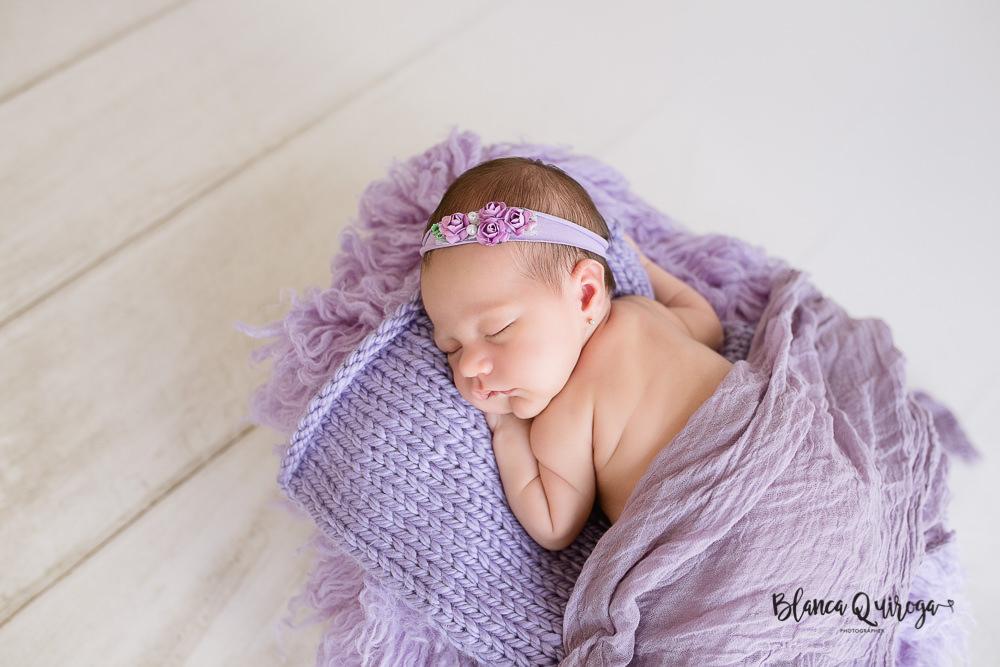 Blanca Quiroga. Fotografia Newborn, bebe, recién nacido estudio en Sevilla