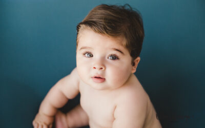 Fotografía de bebé en Sevilla. Niño con 8 meses.