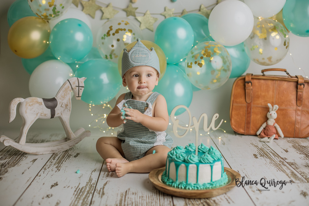 Fotografía de 1º Cumpleaños con tarta. Sevilla.