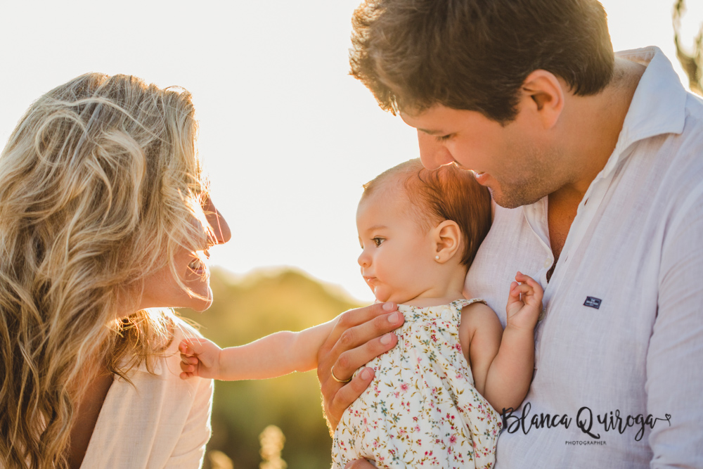 Blanca Quiroga. Fotografía de familia en la playa. Huelva.