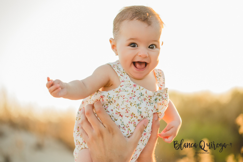Blanca Quiroga. Fotografía de familia en la playa. Huelva.