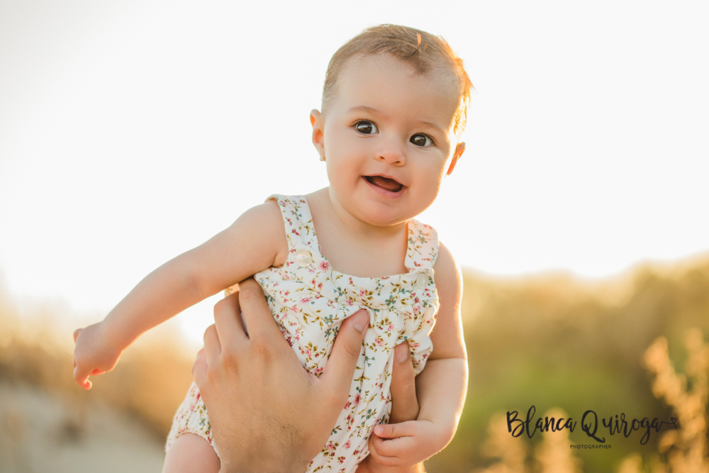 Blanca Quiroga. Fotografía de familia en la playa. Huelva.