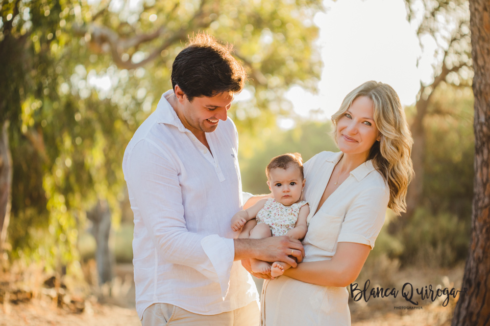 Blanca Quiroga. Fotografía de familia en la playa. Huelva.