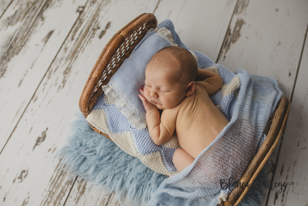 Blanca Quiroga. Fotografía recién nacido, Newborn, bebe, estudio en Sevilla