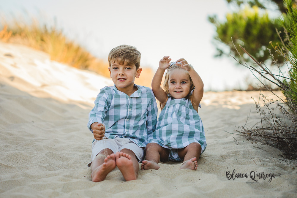 Blanca Quiroga. Fotografía familia en la playa. Huelva