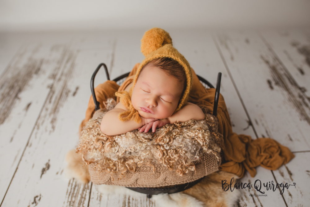 Blanca Quiroga. Fotografía de recién nacido en Sevilla