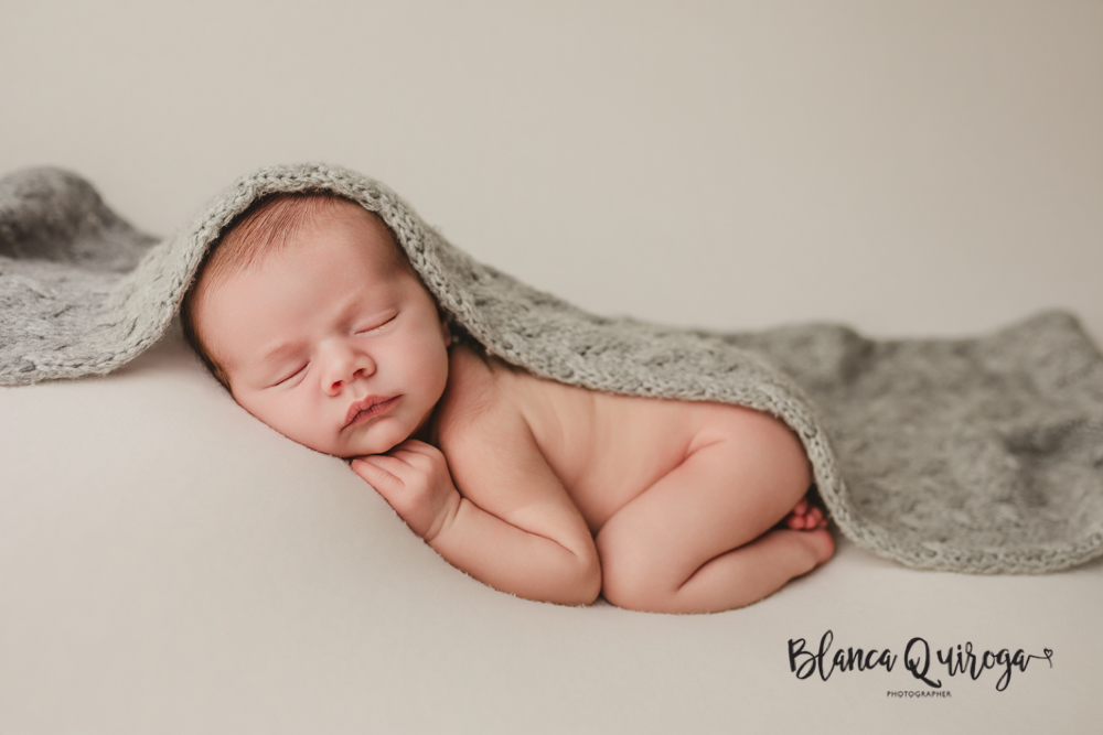 Blanca Quiroga. Fotografía de recién nacido en Sevilla