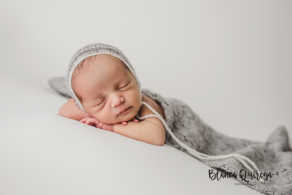 Blanca Quiroga. Fotografía de recién nacido en Sevilla