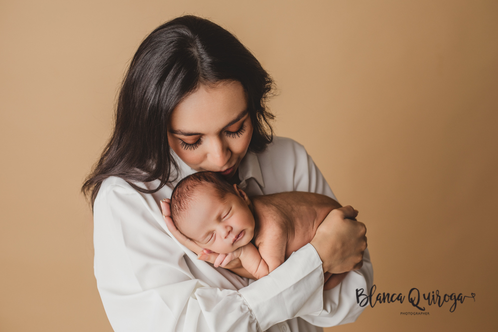 Blanca Quiroga. Fotografía de recién nacido en Sevilla