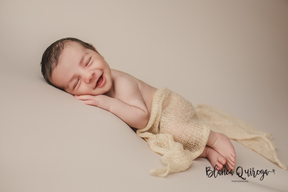 Blanca Quiroga. Fotografía de recién nacido en Sevilla