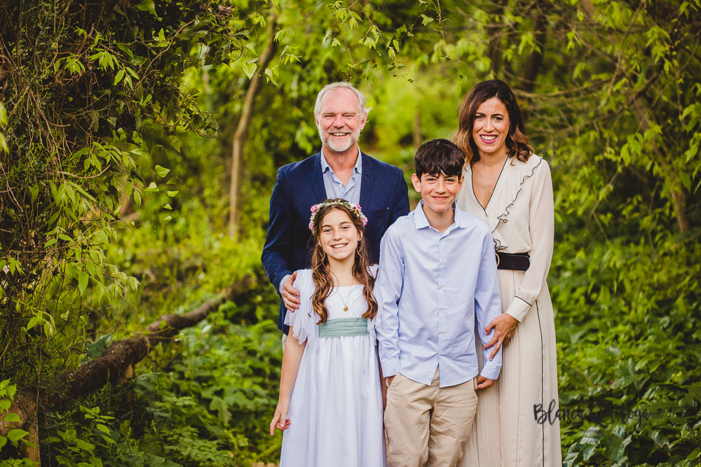 Blanca Quiroga. Fotografía comunión parque Oromana. Sevilla