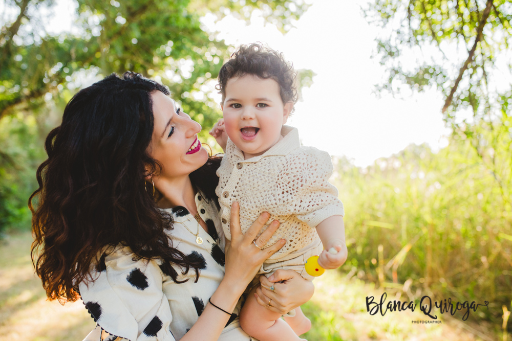 Blanca Quiroga. Fotografía familia exteriores Sevilla