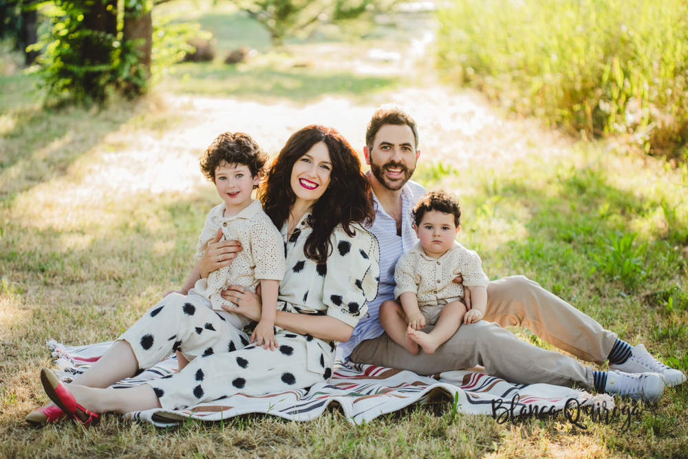 Blanca Quiroga. Fotografía familia exteriores Sevilla